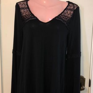NWT Hippi Rose black top